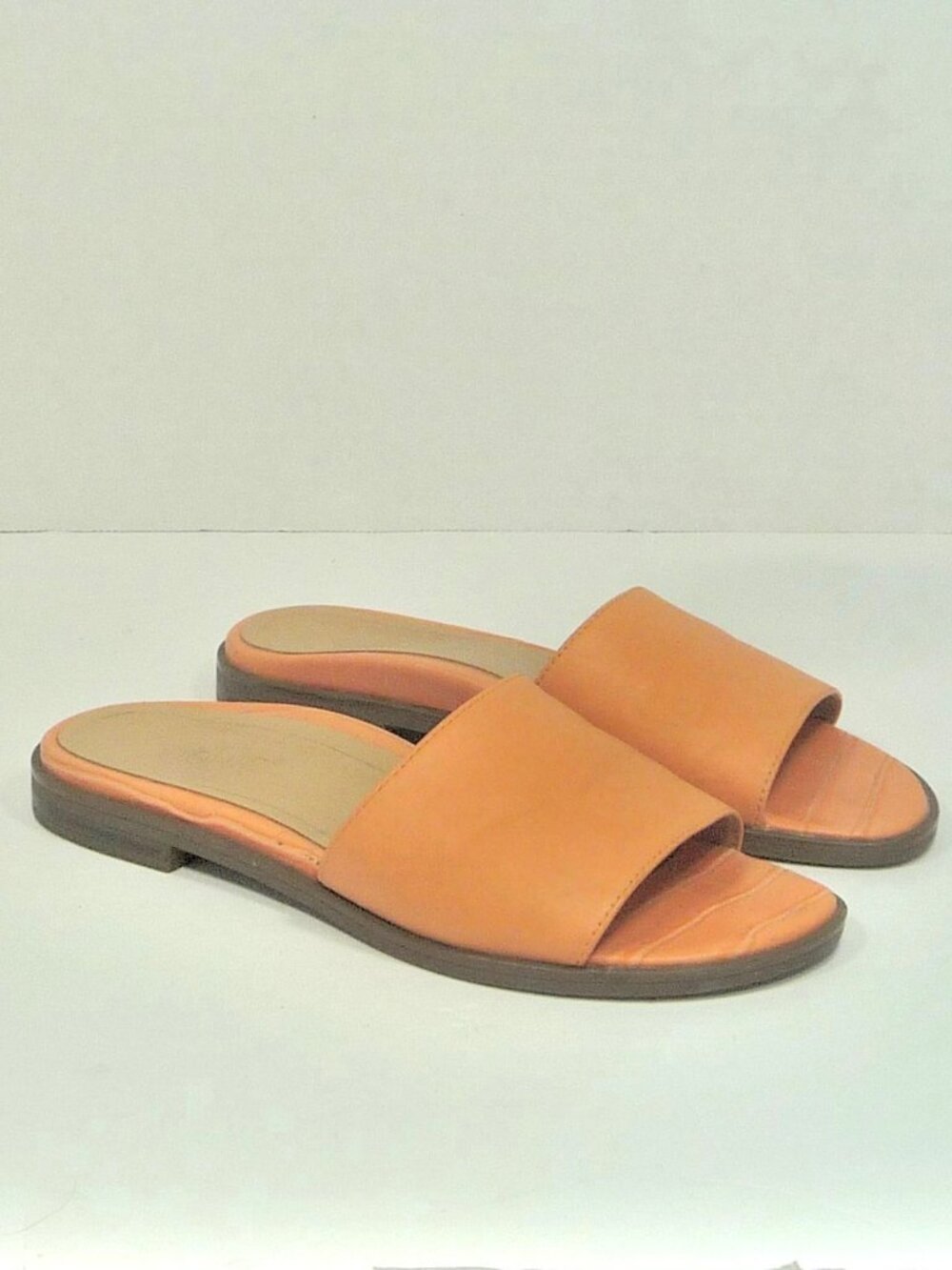 VIONIC SIZE 5 Demi Croco Slide Sandals Leather